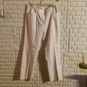 Tahari women’s trousers size 10P. Q18